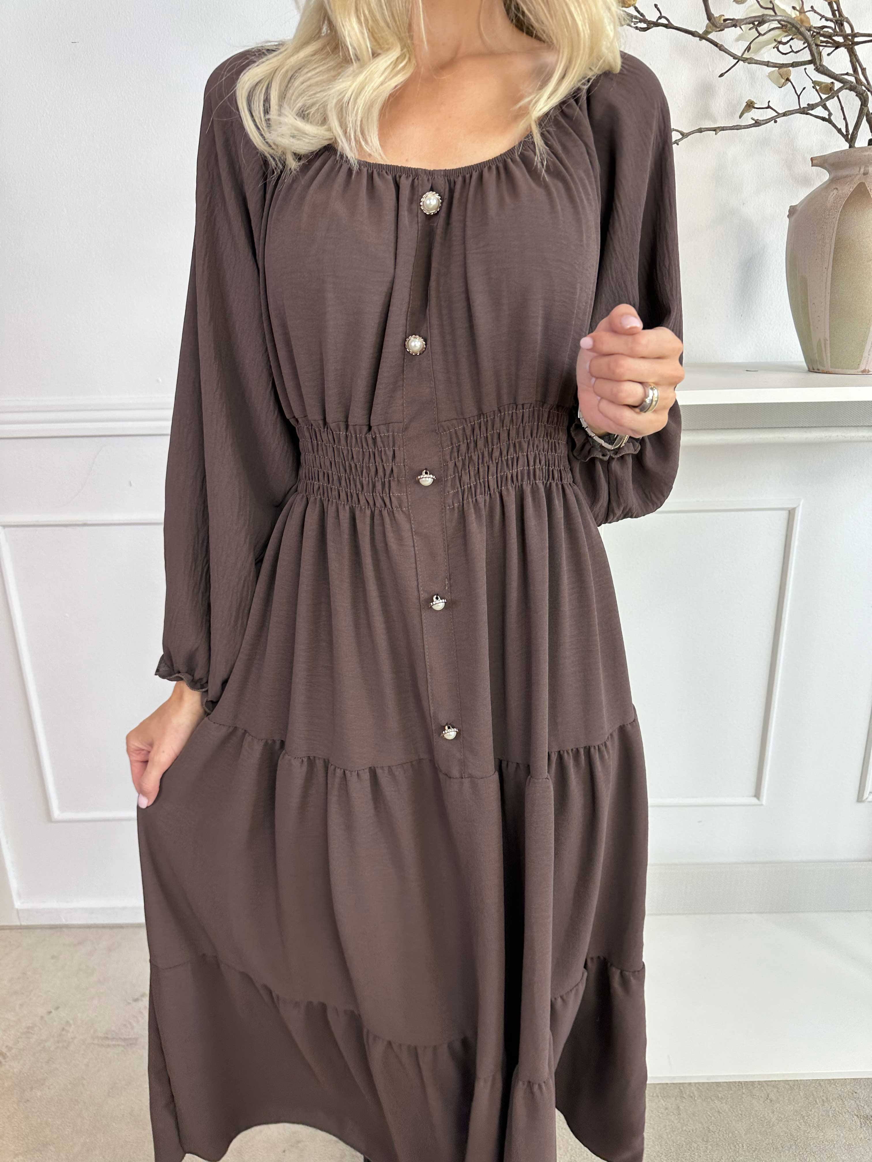 Midnight - Långklänning med smockad midja och guldknappar